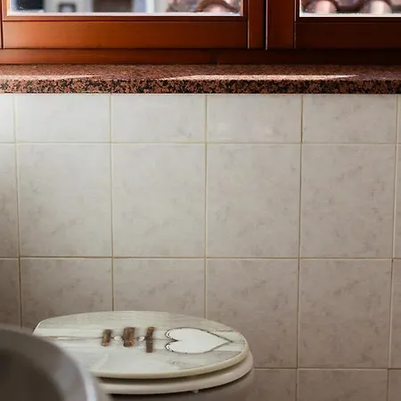 The House In Verzimo فارالو